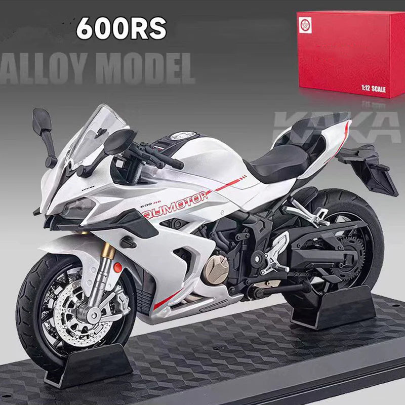 đ„MĂĄsodik termĂ©k fĂ©lĂĄronđïž1:12 SkĂĄlĂĄs MotorkerĂ©kpĂĄr Modell â InteraktĂv FĂ©ny + Hang!