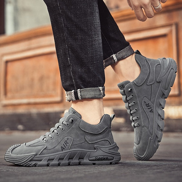 Suuperre® Premium usnjeni ortopedski čevlji | Ergonomsko oblikovani za lajšanje bolečin v hrbtu, kolenih in stopalih ter zagotavljajo izjemno udobje (ročno izdelani).