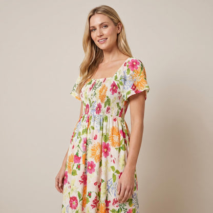 👗 Virágmintás midi ruha, smockolt négyzet alakú nyakkivágással és zsebekkel ✨