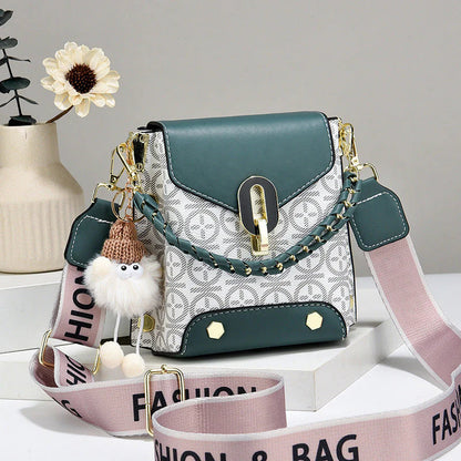 🎁Ingyenes ajándék-🎊Gyönyörű medál👜✨Elegáns geometrikus mini válltáska – Prémium PU bőr, sokoldalú és rendezett！
